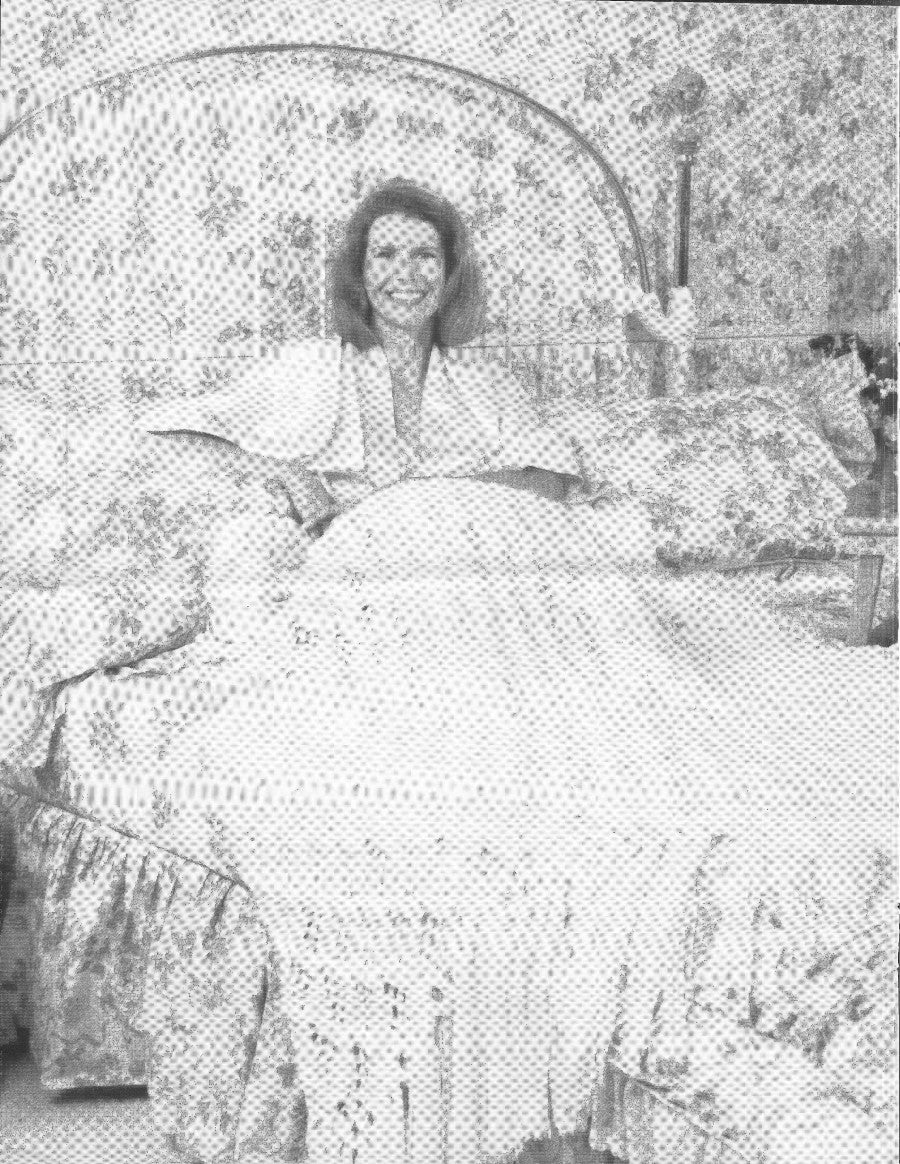 Easy Crocheted Afghans (1990) - American School of Needlework #1092