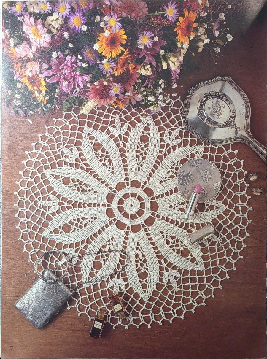 Antique Doilies — Leisure Arts Leaflet 2043, 1991