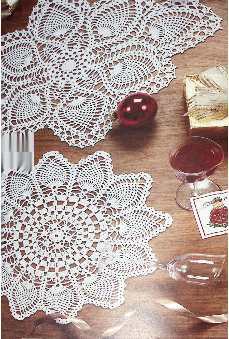 Pineapple Doilies #2177 (1992)