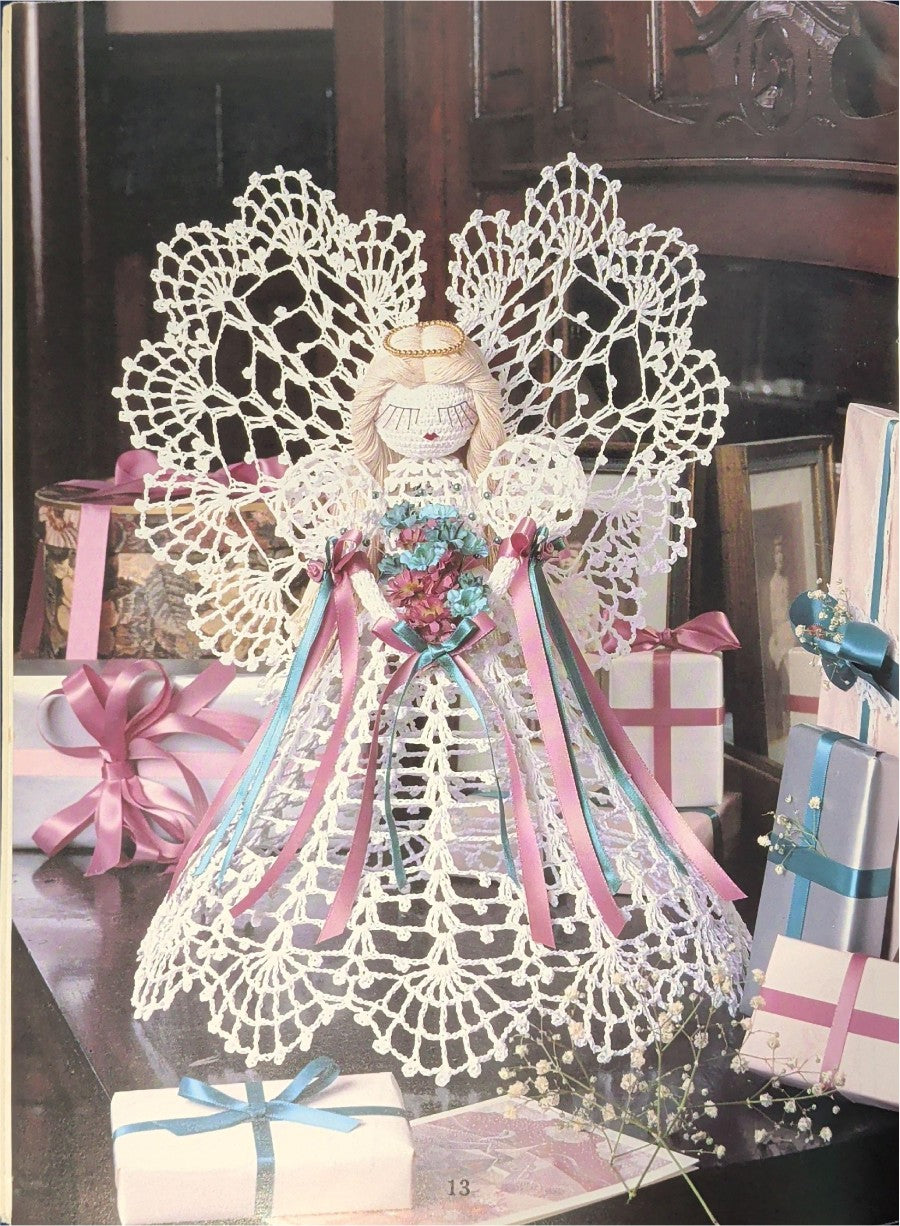 Reminiscent of Christmas Past — Leisure Arts Leaflet 2207, 1992