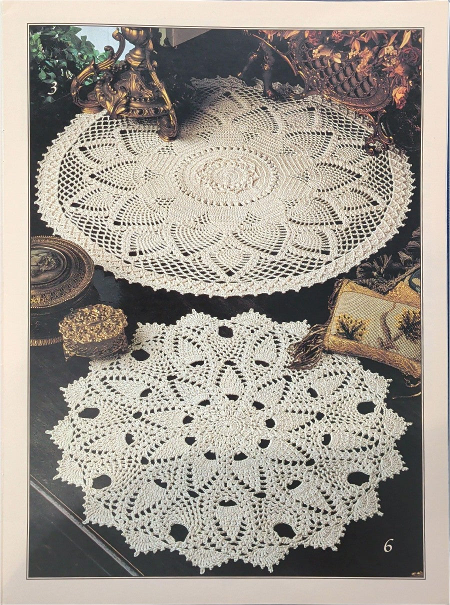 Pretty Pineapple Doilies — Leisure Arts Leaflet 2746, 1995