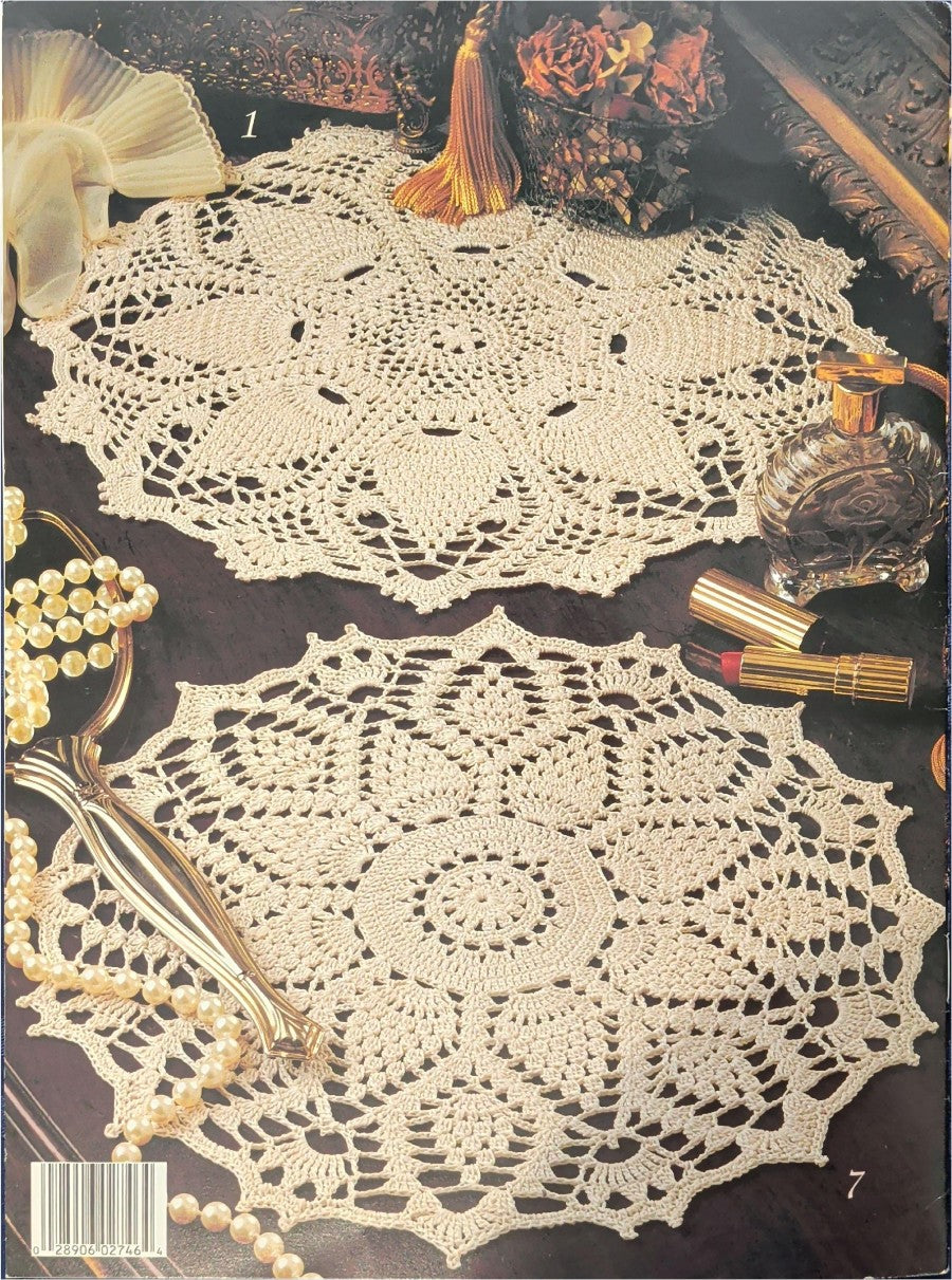 Pretty Pineapple Doilies — Leisure Arts Leaflet 2746, 1995