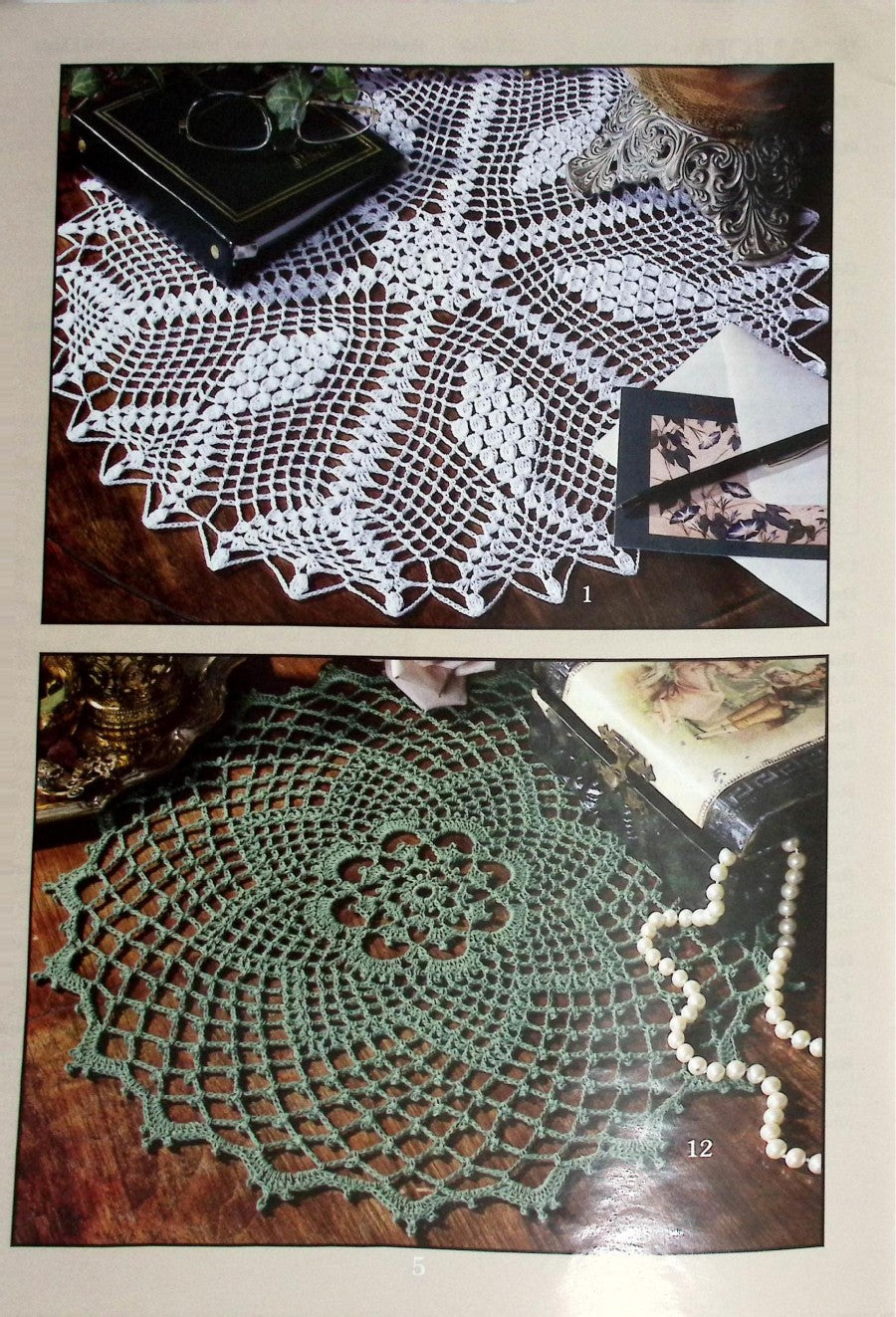 A Dozen Doilies #2934 (1997)