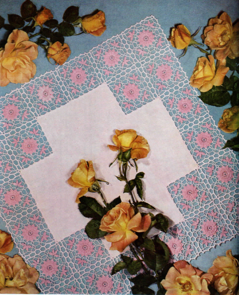Roses in Crochet (Lily Crochet Design Book No. 71)