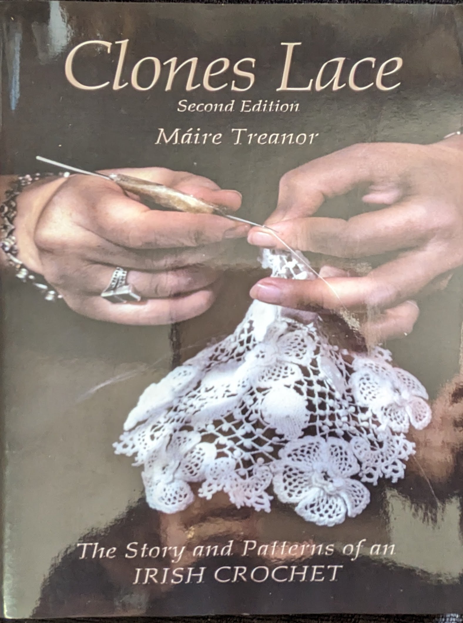 Clones Lace, Second Edition (2010)